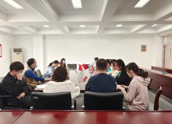 122cc太阳集成游戏新闻系召开教学重点工作研讨会